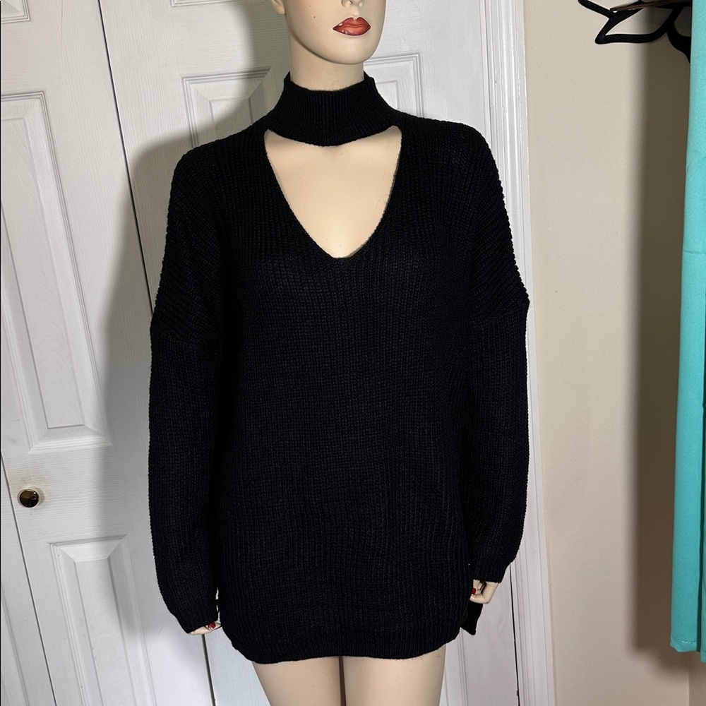 Very J Black V-Neck Tunic Sweater
